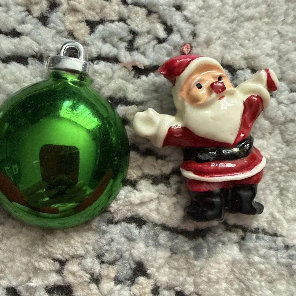 Vintage Plastic Christmas Magnets Set Of 3 Retro Christmas 1.5 Magnets
